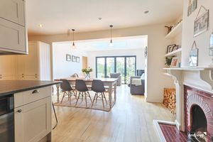 Photo 22- click for photo gallery